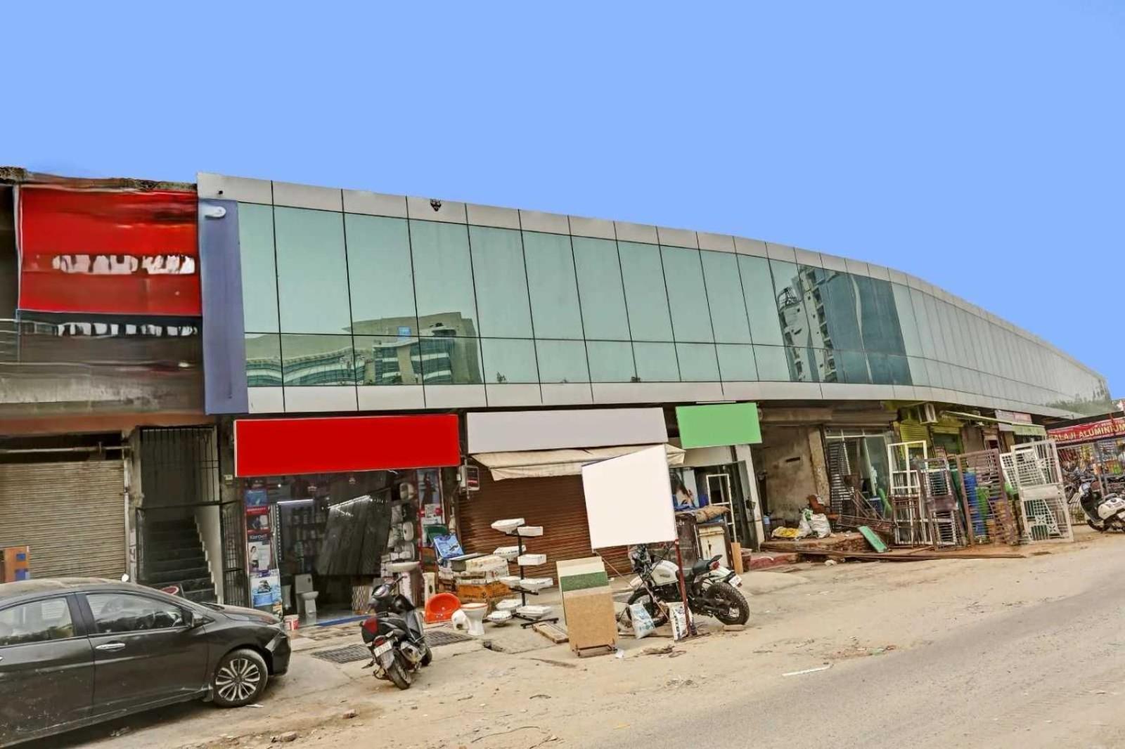 Hotel O Heritage Inn Noida Exterior photo